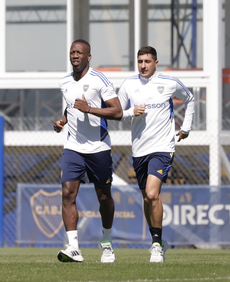BocaJrsOficial's tweet photo. ¡Preparamos la vuelta a casa! ✨

🔜 Newell's

#DaleBoca https://t.co/lwd45fS6u9
