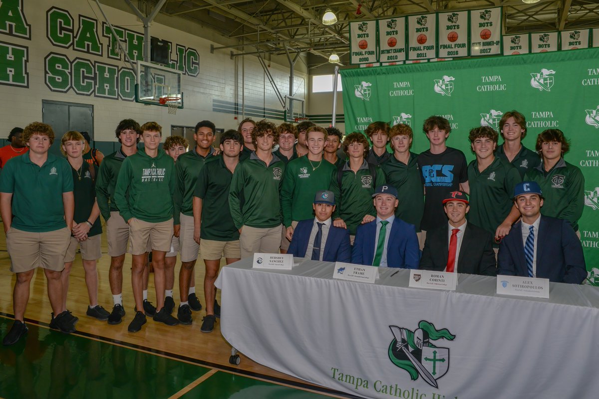 Help us congratulate our Crusaders, who will be continuing their academic and athletic careers at the next level 👇 Hershey Sanchez - Eckerd Roman Corinti - Polk State Ethan Frame - Pensacola State College Alex Sotiropoulos - Columbia University