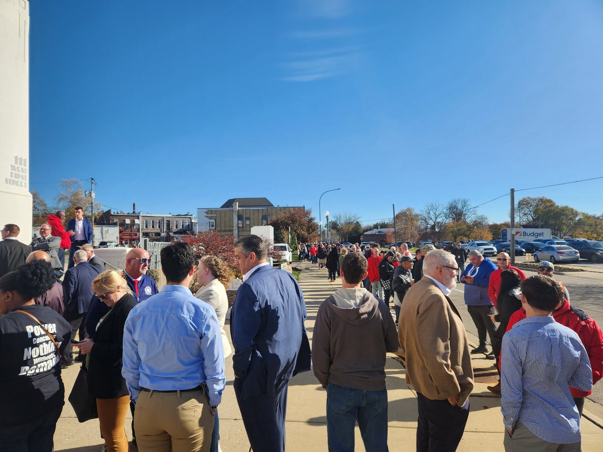 Huge line waiting for President Biden in Belvidere.