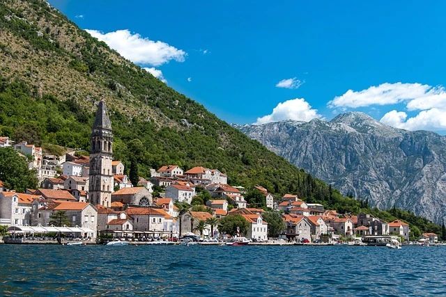 Updated Post: Balcani: un viaggio tra storia, natura e cultura buff.ly/3ZS7ysk
