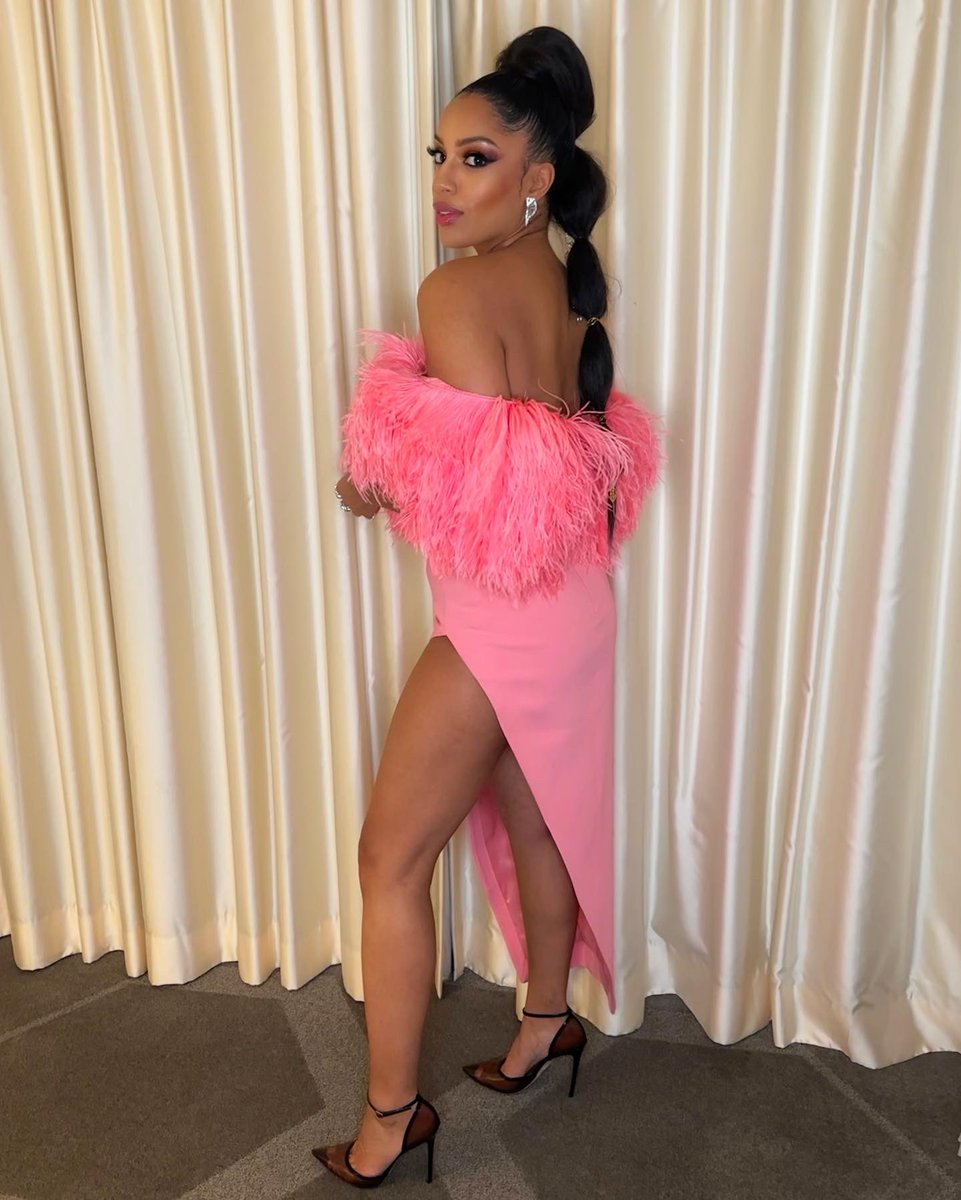 Francesca Amiker tweet media