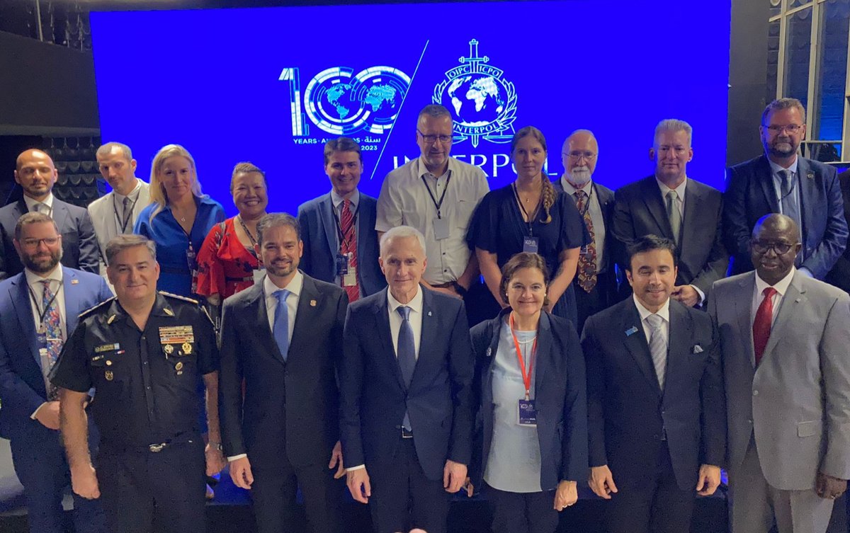 Today I met with INTERPOL's Disaster Victim Identification Working Group, currently meeting in Brasilia 🇧🇷 The work of these forensic experts is crucial - supporting countries in the aftermath of disasters, setting global standards and bringing closure to victims' families.