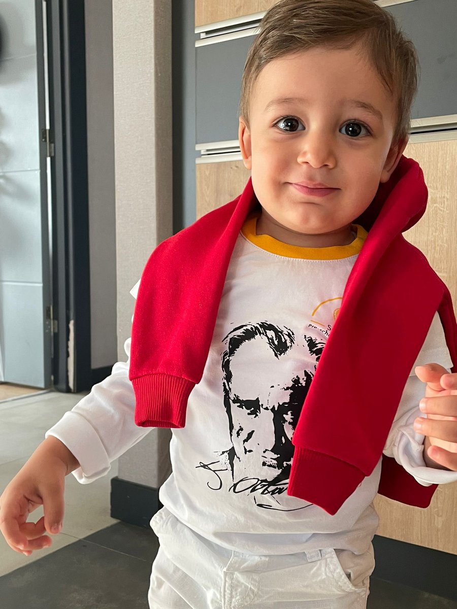 “Bütün ümidim gençliktedir “
                        M.Kemal Atatürk

  Rahmetle…