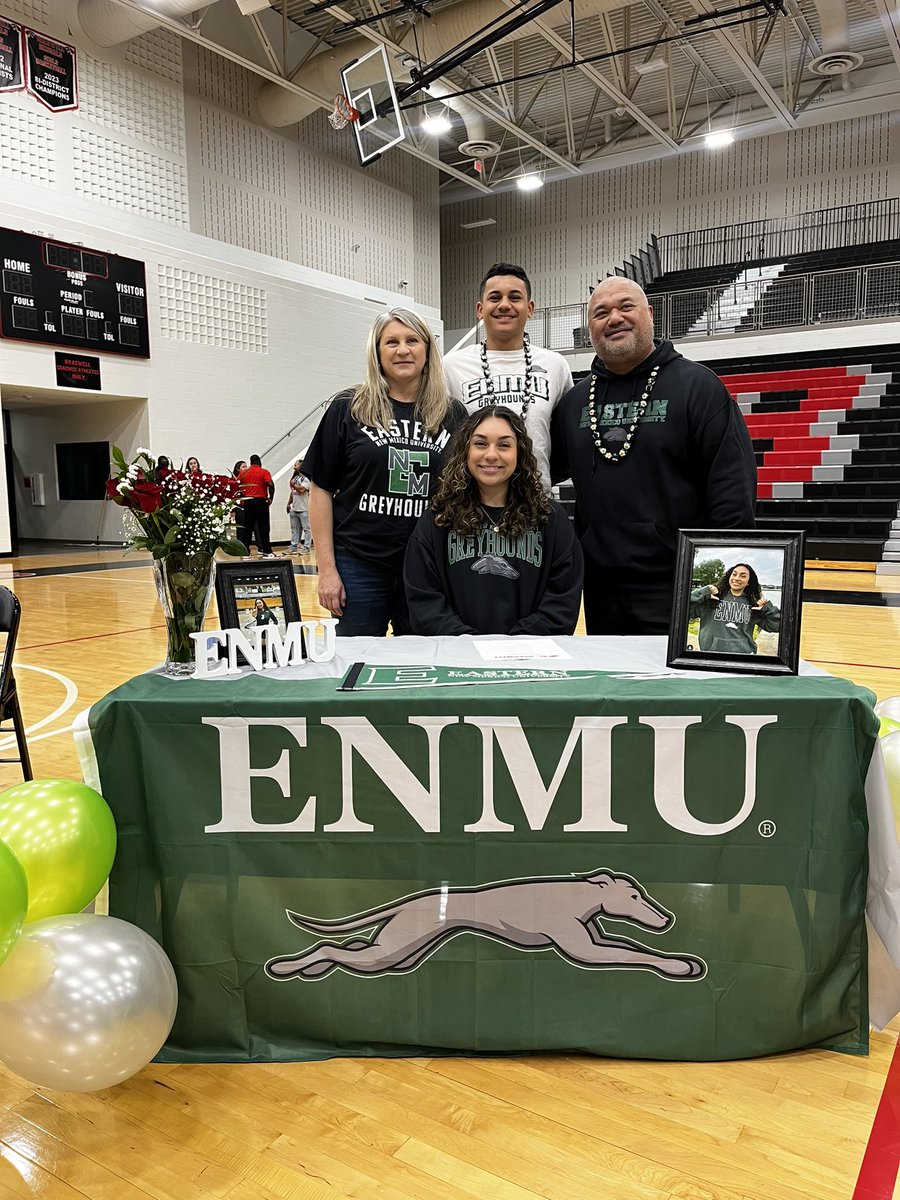 abigayle falefia tweet media