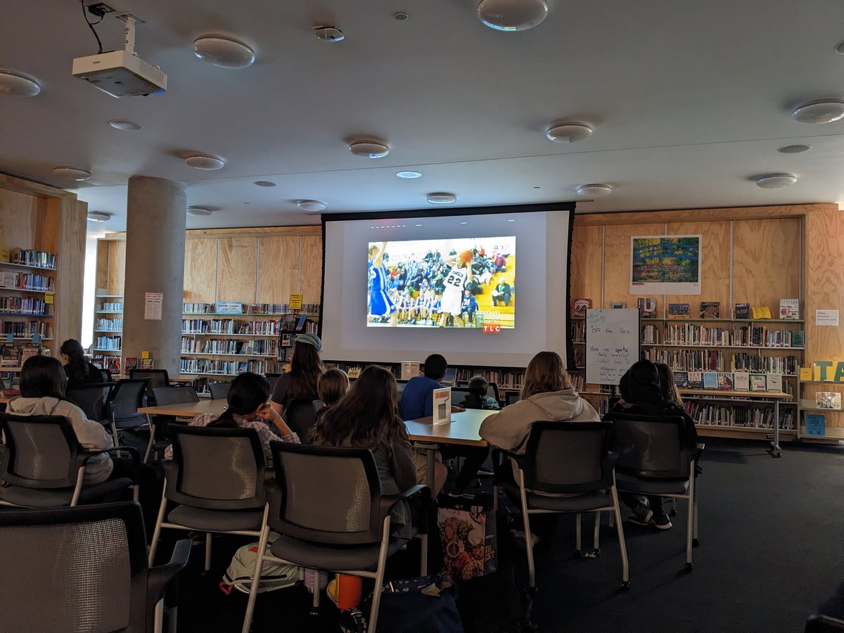 Hbwlibrary's tweet image. Our Equity Block focus @hbwprogram on #IndigenousPeoples offers a viewing + discussion of OFF THE REZ about one of the best 🏀 players you'll ever see: Shoni Schimmel. We reflect on society's heroes of perseverance. She's amazing! Watch it on YouTube. #loveHB @DEI_APS @Nekya_HB