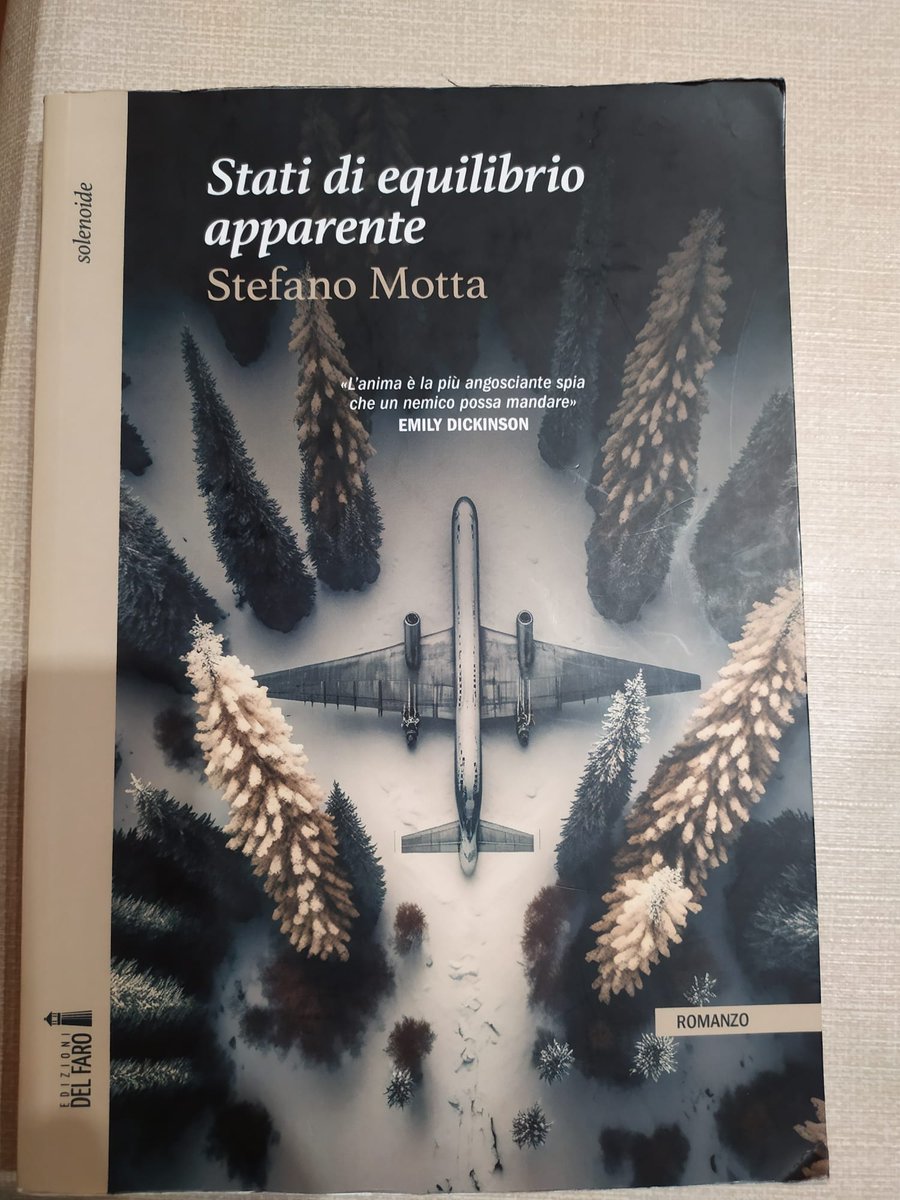 Consiglio di Lettura: Stati di equilibrio apparente di <a href="/mottaste/">Stefano Motta</a>  - autore edito da <a href="/EdizionidelFaro/">Edizioni del Faro</a> - una spy story avvincente e completa, arricchita dal solito amore dell'autore per la ricchezza della lingua italiana!