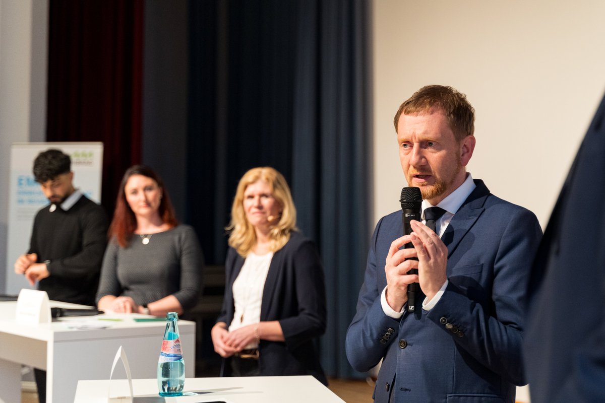 Michael Kretschmer tweet media