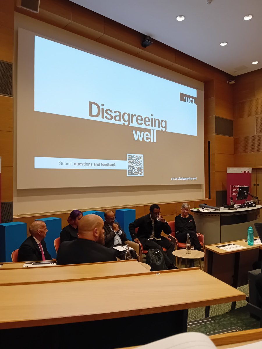 Fascinating conversation so far at @ucl's panel on #DisagreeingWell. 

UCL Provost Michael Spence says there are three major areas we need to 'train' students and staff in: improving listening, virtues of communication like inclusive language, and 'humility' in being wrong.