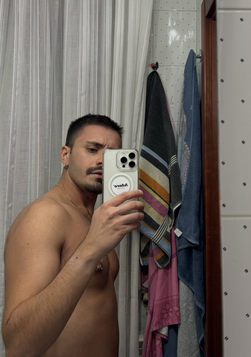 il baffo cresce