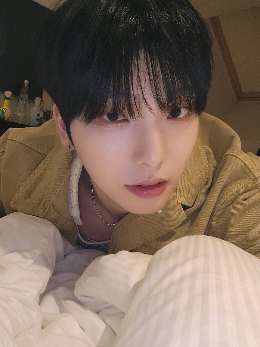[#서호]
투무니들 오늘 하루도 고생했어!! 
잘자!!💆‍♀️💆‍♂️(쓰담쓰담)
