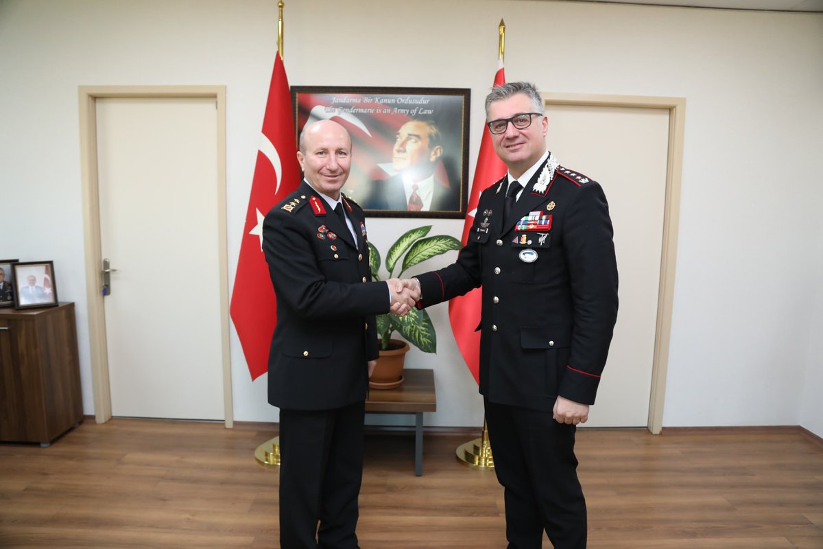 NSPCoE_Director's tweet photo. Honoured to pay a visit to 🇹🇷 @jandarma  HQs &amp; to Maj Gen Nail Ilbey, Division Head of Strategies &amp; Foreign Relations. Thanks 🇹🇷#Türkiye for your great support in sponsoring @nspcoe
#WeAreNATO
#StrongerTogether https://t.co/1Hyjsq2sxo