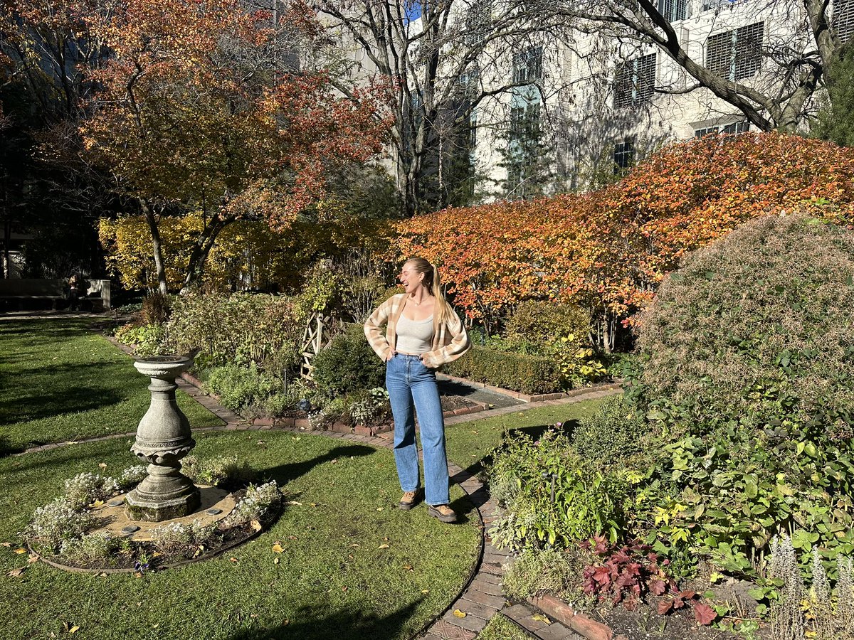 We stopped by the Shakespeare garden, one of our absolute favorite spots on campus. It’s so pretty in the fall!