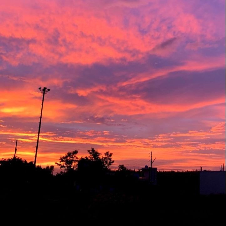 _bxrri_'s tweet image. Inhale pink skies, exhale worries. #pinkskies