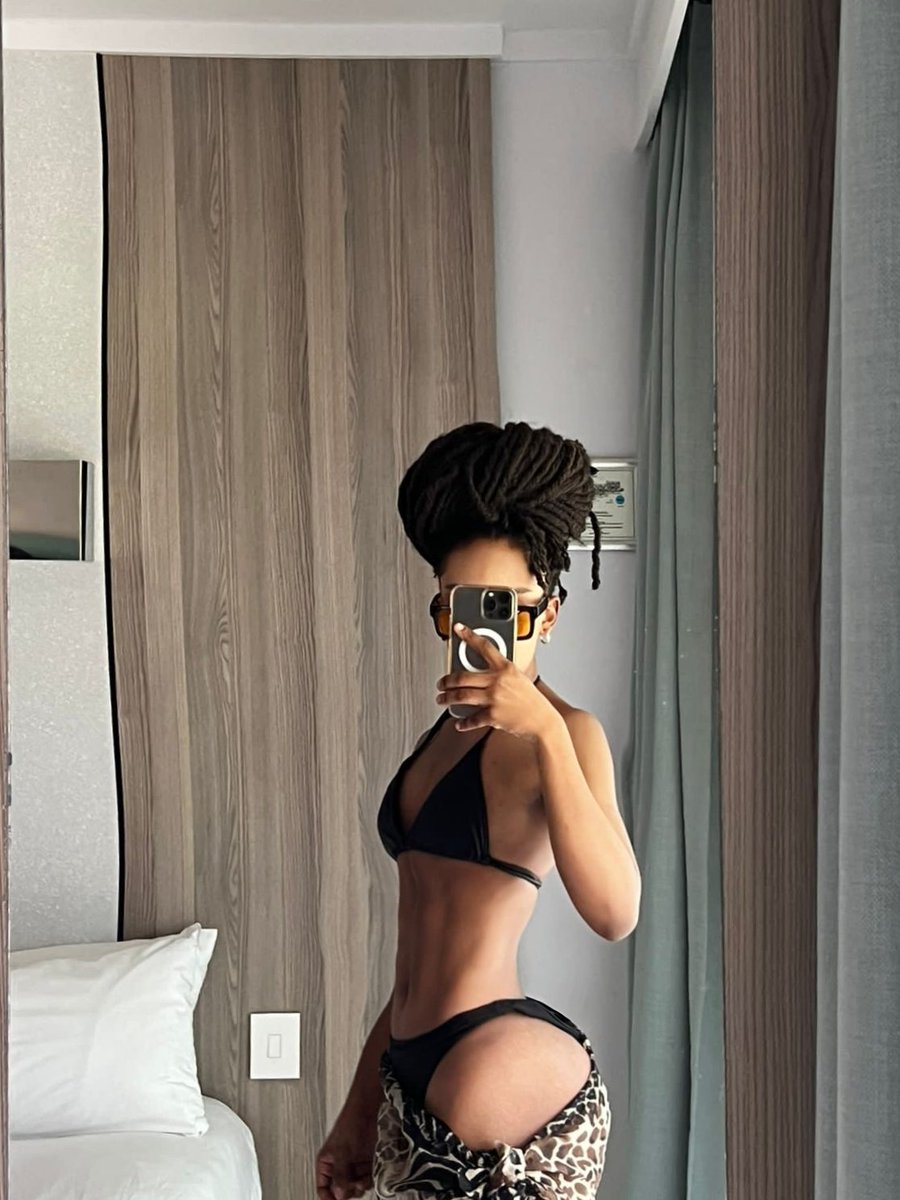okayytshepi's tweet photo. 1pm at Sun City ☀️ https://t.co/fVXFPEzwiv