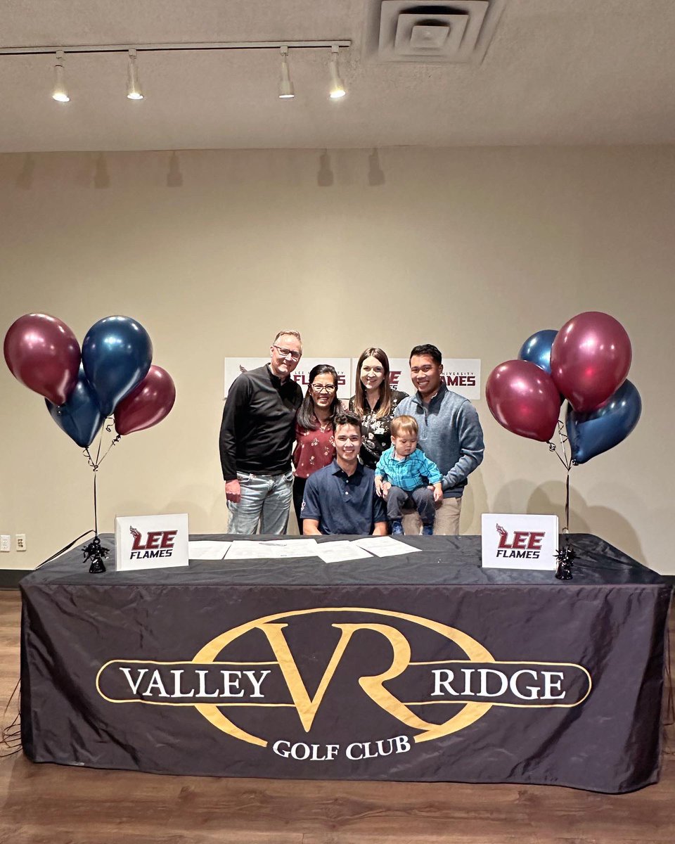 ValleyRidgeGolf's tweet photo. Congratulations to Tobias Buffam on signing his Letter of Intent to attend school and play for @LeeUniversity, starting fall ‘24.
Is it a coincidence that Tobias chose the Flames???
#GoFlames #FiredUp #YYCGolf #VRrocks #VRjrs https://t.co/vagb1Yug2y