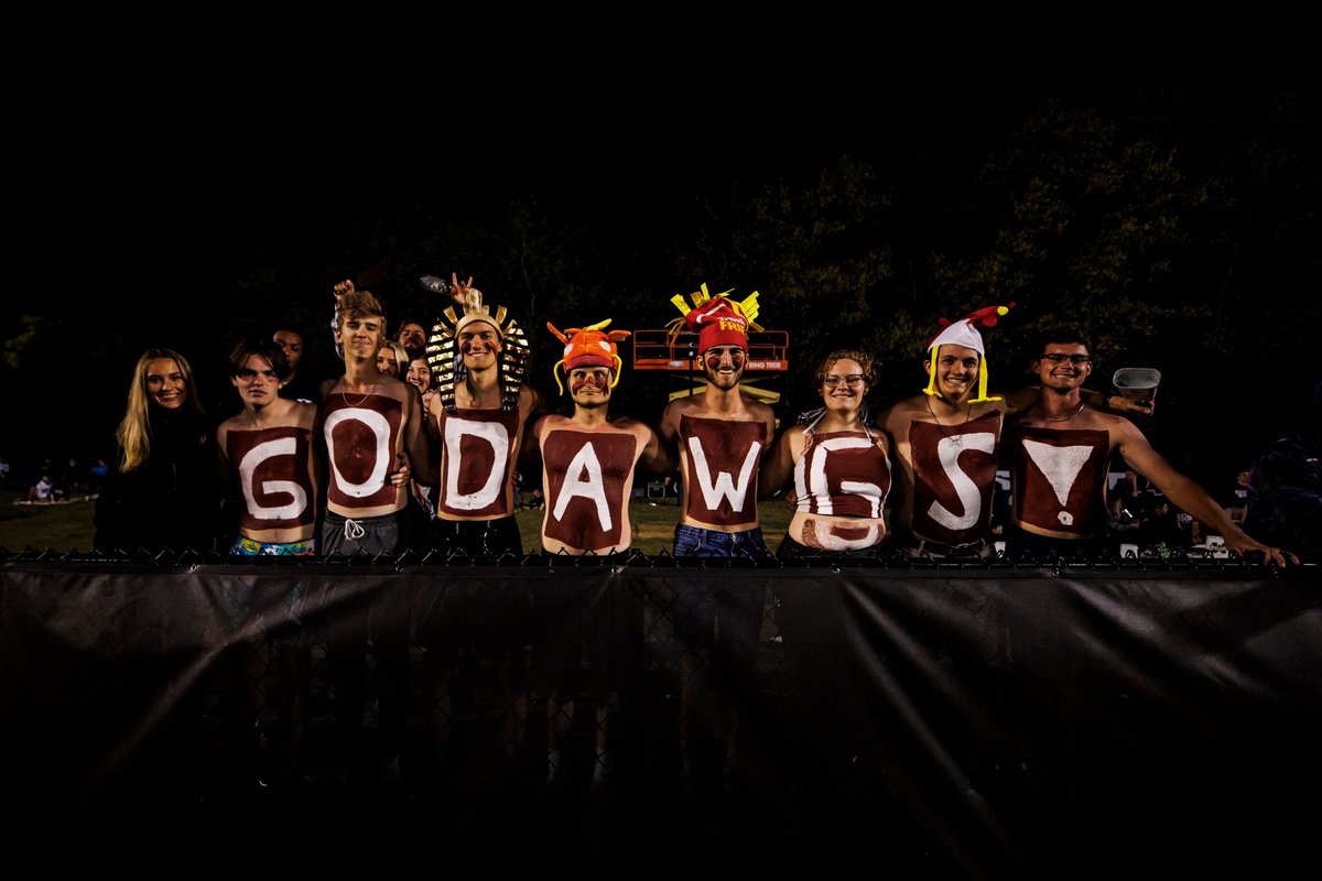 HailStateSOC's tweet image. Fans, you have shown up and been loud all season to rock the MSU Soccer Field each and every match.

We need you one last time this Saturday! Show up and be the difference as we begin our NCAA Tournament Journey!

🕐 𝟭 𝗣𝗠 𝗞𝗶𝗰𝗸
🎟️ hailst.at/SOCPostseason

#HailState🐶