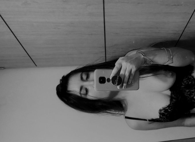 Juevecito. https://t.co/V70GkZOdUI