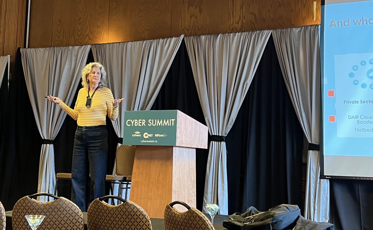We're at @cybera's #CyberSummit23 this week! On Wednesday, our President & CEO, Kathryn Anthonisen, shared plans for our next mandate, and thoughts on the impact of A.I on the R&E sector. Don't forget to visit our booth & chat with our team 👋
