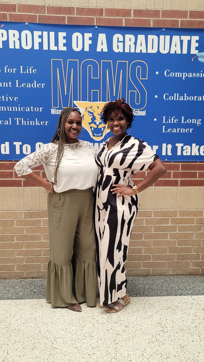 Please join me in congratulating our 2023 Teacher of the Year finalists❣️ Congrats to Ms. Boston and Ms. Courtney. #CougarPride 💙💛💙
