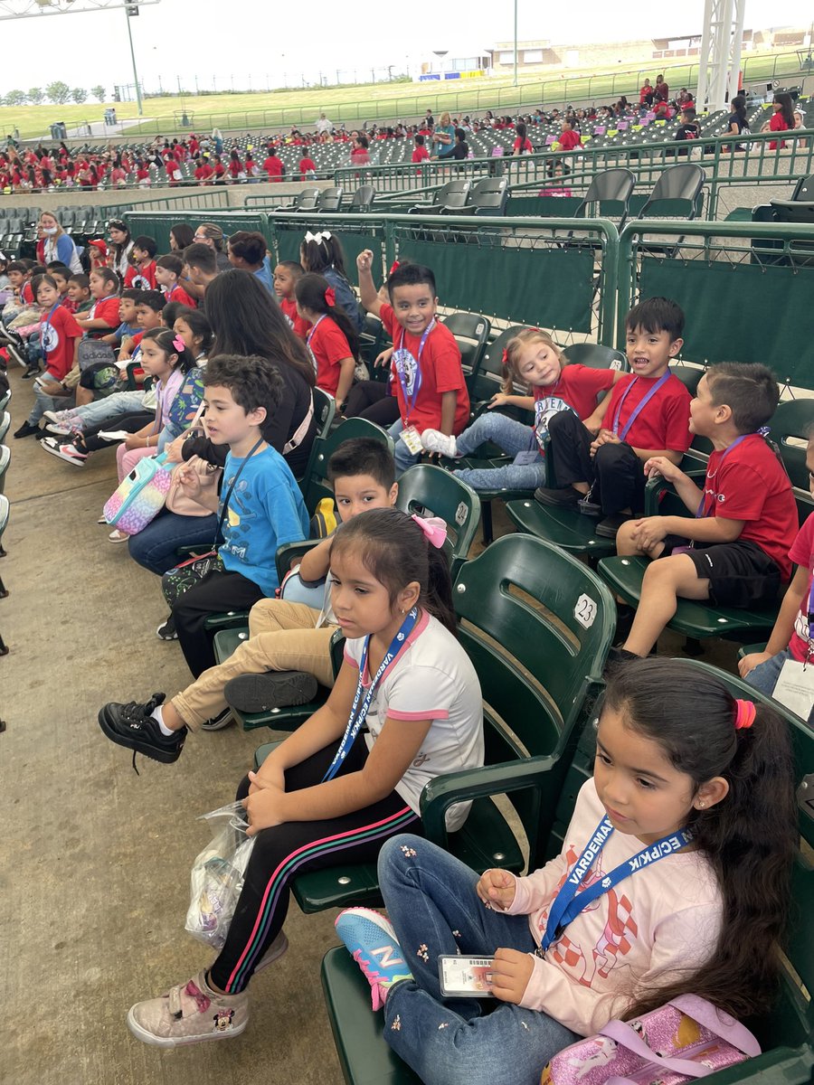 Pirate School - Science Sailing @CWMPavilion field trip!! <a href="/Vardeman_AISD/">Vardeman_ AISD</a> <a href="/AldineISD/">Aldine ISD</a>