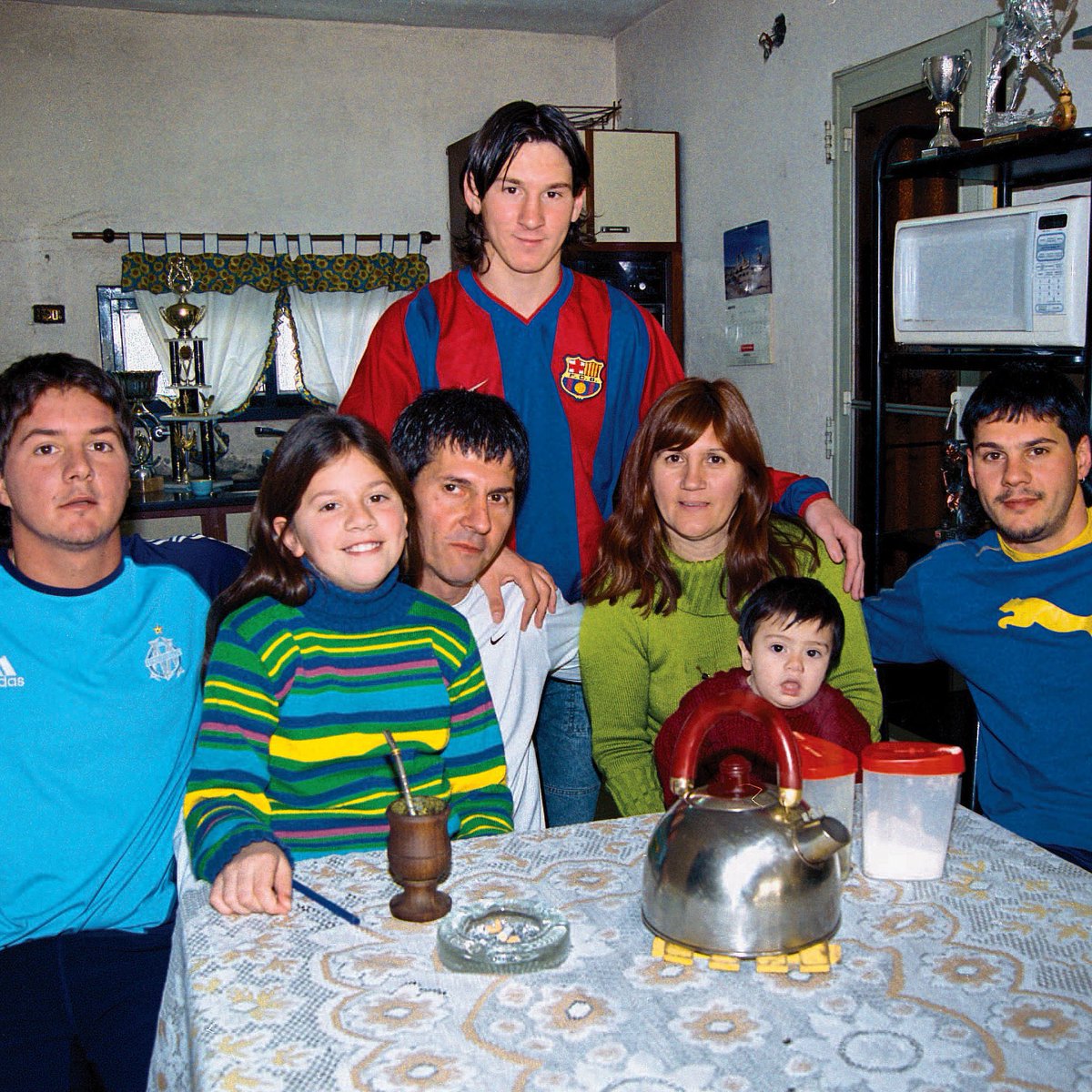 “Hoy hablaba del sacrificio que hacen los padres, con Seba Saja. Yo tengo la suerte y el tiempo de poder acompañar a mis hijos al entrenamiento, de irlos a buscar al colegio. Es mucho el esfuerzo que hacen los padres con los hijos. De llevarlos a entrenar sin descansar, volver de