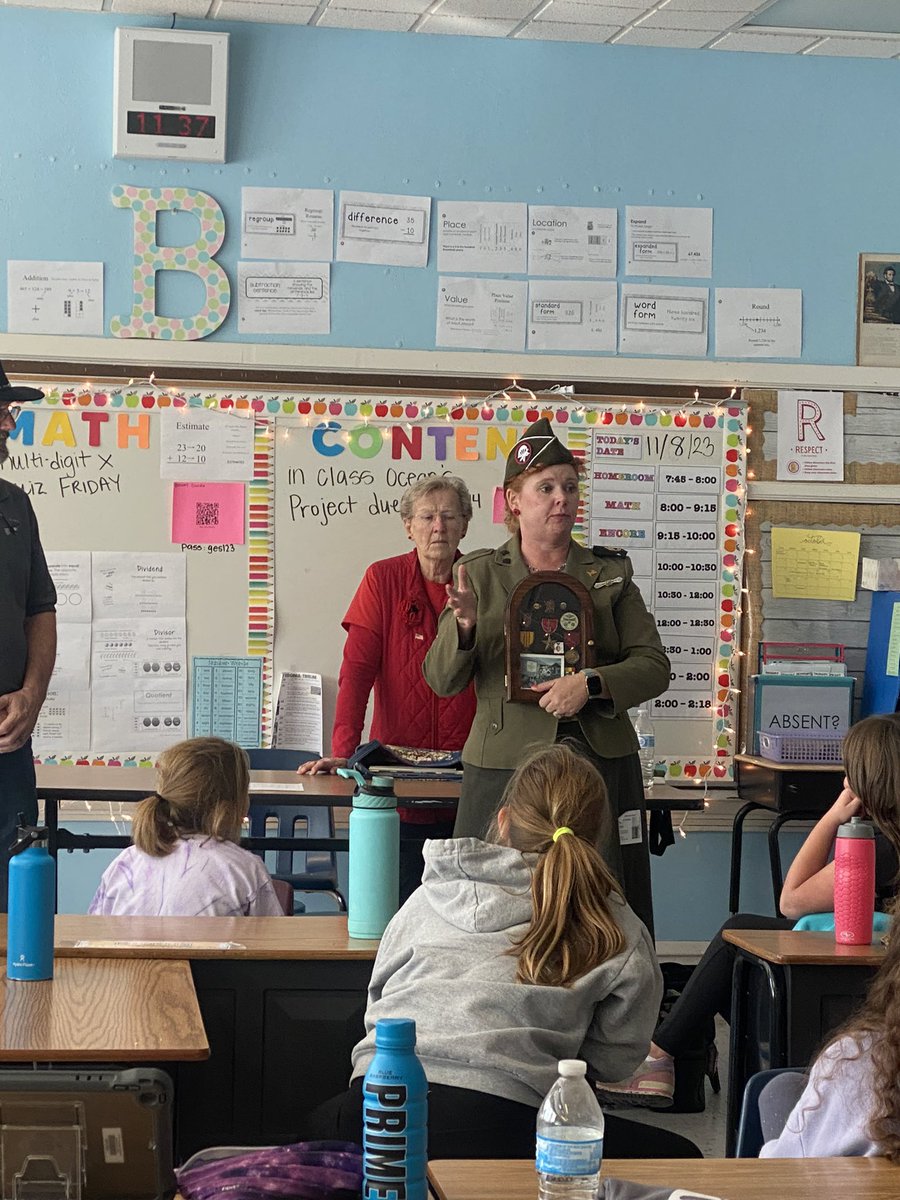 srboehling's tweet photo. At GES we love our country and our Veterans!! ❤️🤍💙Thank you for joining us this morning! https://t.co/xgLK5lgEXy