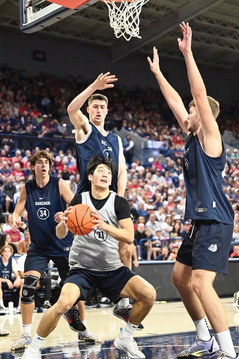 What type of pressure is #Gonzaga’s Jun Seok Yeo facing as he prepares to become the fourth South Korean to play DI hoops? I chatted w/ Hyunjung Lee, who was the third to do it in 2019.

“I was getting pressured, but also that pressure can be motivation.”

spokesman.com/stories/2023/n…