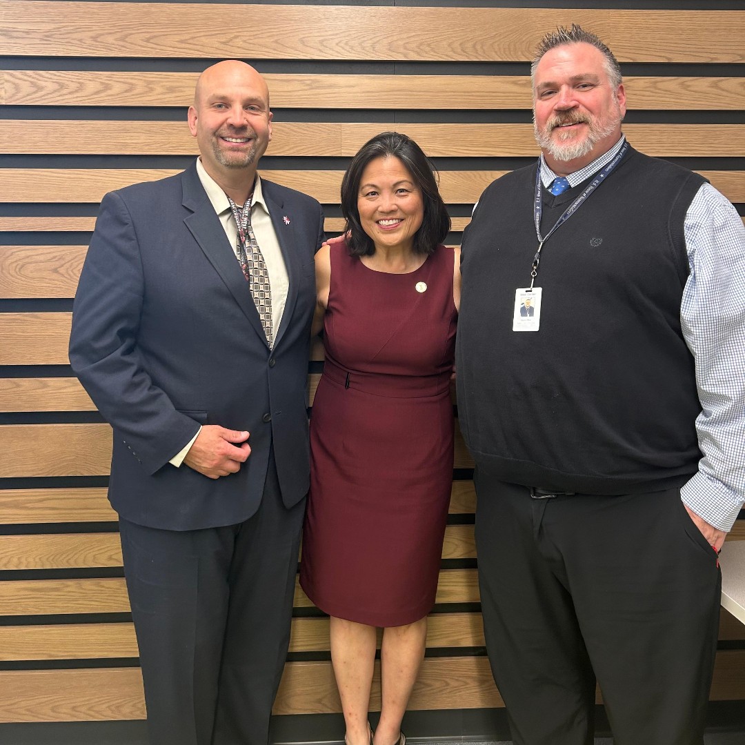 👀 Dr. Copeland &amp; Mr. Leddy participated in a round-table dialogue alongside community labor leaders. Notable presences  were Julie Su, the acting Secretary of Labor, and the First Lady, Dr. Jill Biden, underlining their commitment to advocating for advancing CTE education.