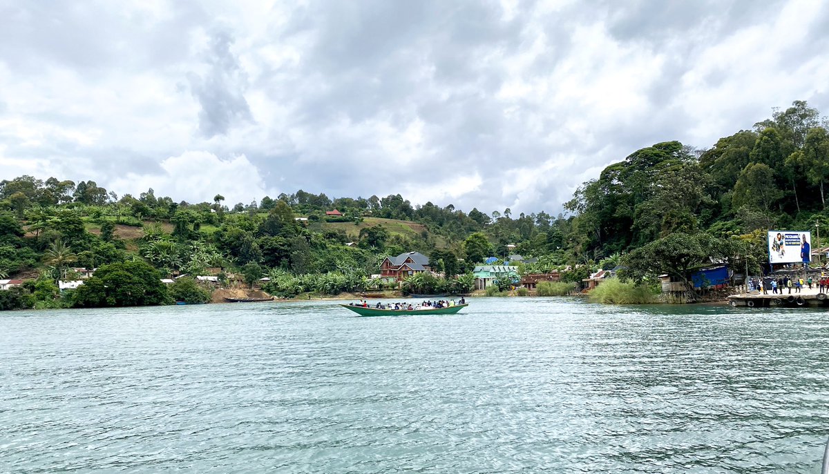 Lorsqu’ils auront compris que la beauté se trouve dans la simplicité , ils accourront  pour venir visiter la beauté de la RDC
Ile dans le lac kivu  IDJWI 
#VisitAfrica  #VisitCongo  <a href="/VisitCongo_/">Visit Congo</a>  #idjwi #bukavu #goma