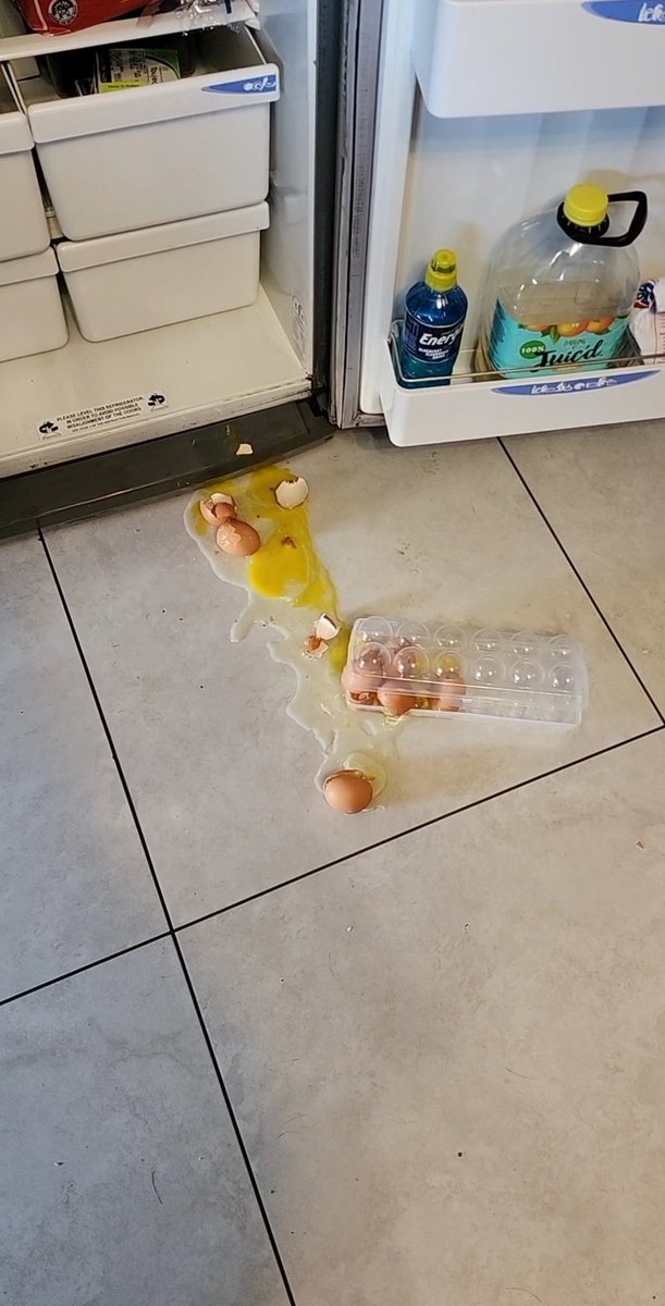 Weet die freaken duiwel wat eiers kos? Ek het gevleulde woorde gespreek, wees verseker.... sug