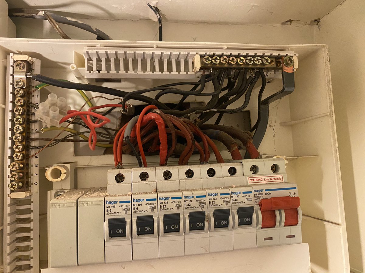 PDCrostonElectrical tweet media