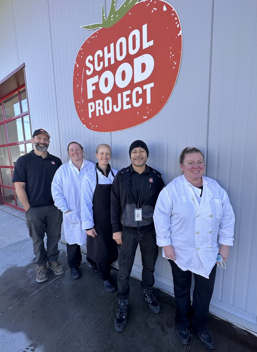 Members of our Culinary Center team recently came in 2nd in the nation in the 2023 Fall Healthy Kids Step It Up challenge!  Team "The Walking Bread," had five members who walked over 3 MILLION steps combined!