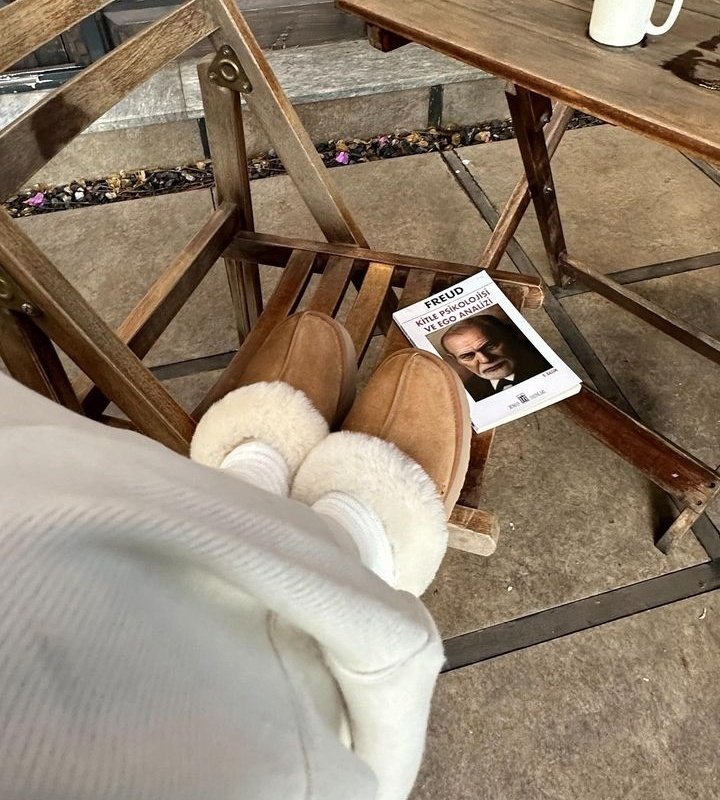 Oyyyy terkiklerde bak ya yerim yerim💗😍
#SuBurcuYazgıCoşkun