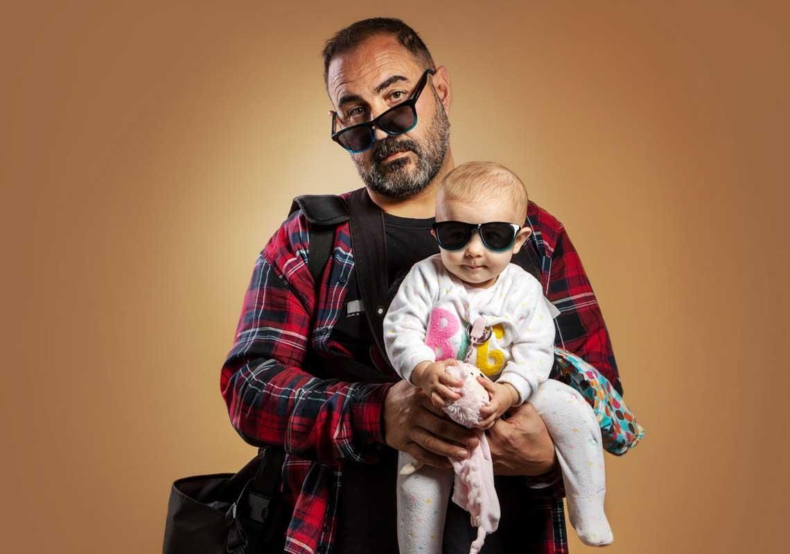 El 25 de novembre torna <a href="/oscartramoyeres/">Oscar Tramoyeres</a> a #LasNochesDelTalia amb el seu monòleg #ElMeravillósMónDeSerPare 
Humor i ironia per a parlar de la 'bonica' experiència de ser pare: el no dormir a les nits, els biberons... 😂
🎙️ bit.ly/OscarTramoyere…