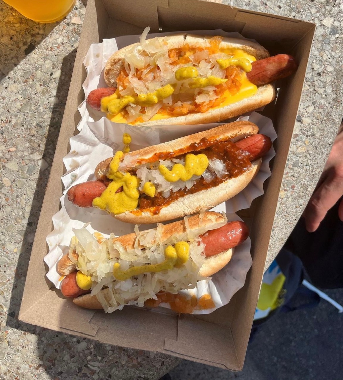 Now that's a classic dog 😎 📸@nathans.brasil #hotdog #mustard