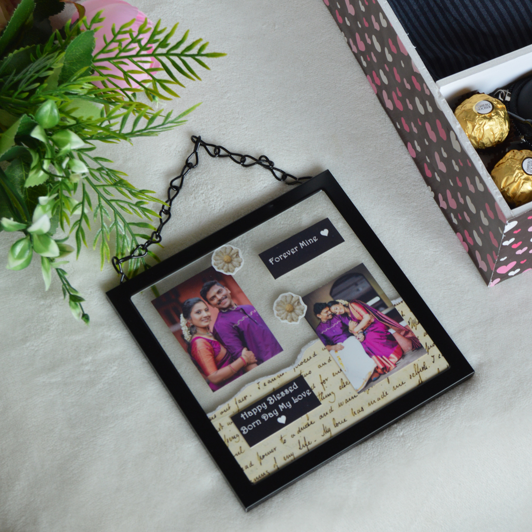 MakeYourWish2's tweet photo. ꜰᴏʀᴇᴠᴇʀ ᴍɪɴᴇ 🤍
.
.
Thank you @sreelakshi mam for choosing us 😍
.
.
UAQ Series 4
.
.
#birthday #gift #for #husband #Ummalquwain #uae #gifting #makeyourwish #shirt #hamper #sunglass #chocolates #ferrerro #photo #frame #photography #surprise #gifting #kerala #dubai https://t.co/ttFhRQJYIB