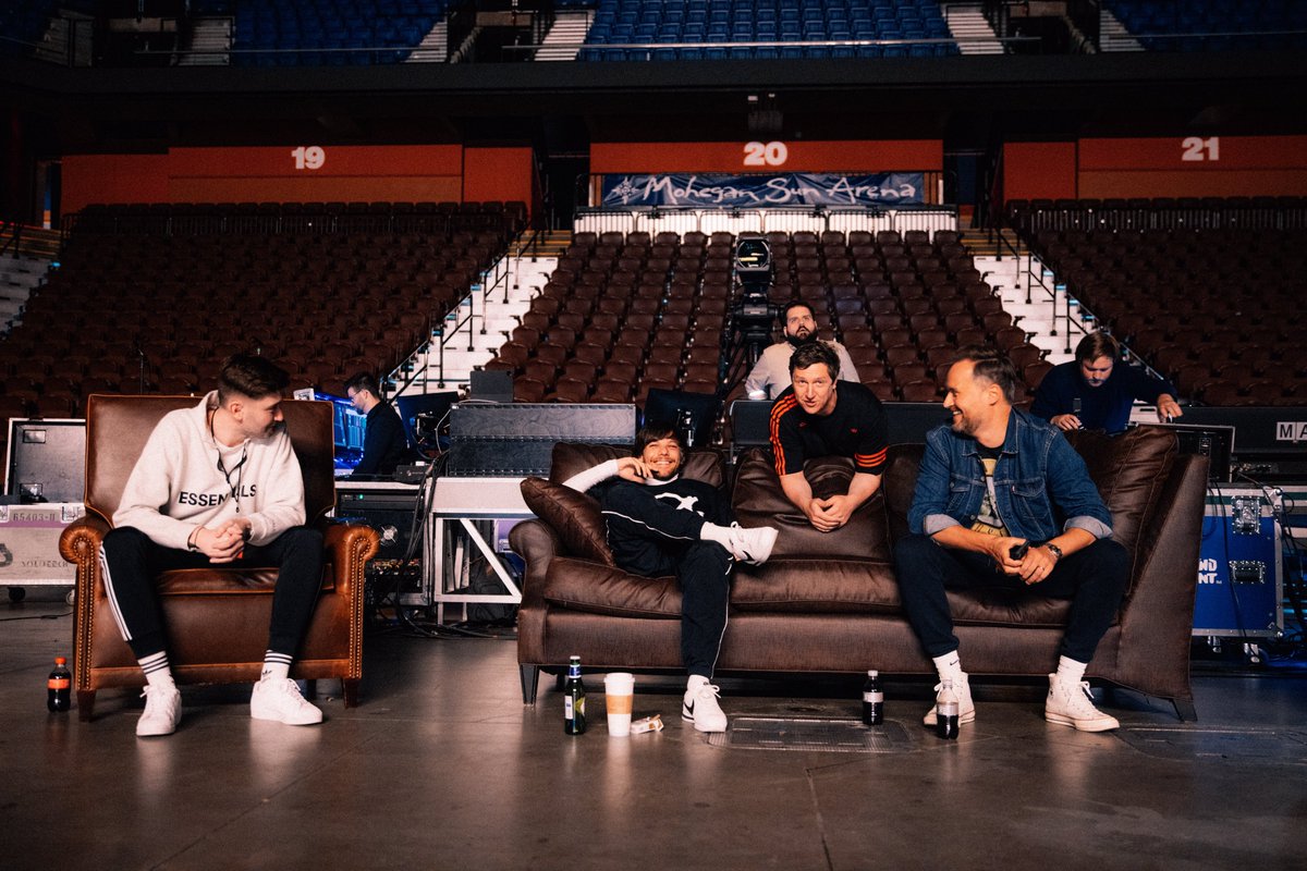 Louis photographed during rehearsals for #FaithInTheFutureUncasville back in May!

📸: Joshua Halling