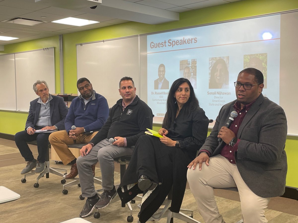 Excited to host our #ByAllMeansHGSE senior fellows Sonali Nijhawan of @americorps, Alan Cohen of Child Poverty Action Lab & Dr. Russell Booker from @learnwsam this week @Harvard! #cradletocareer @OppInsights @hgse
