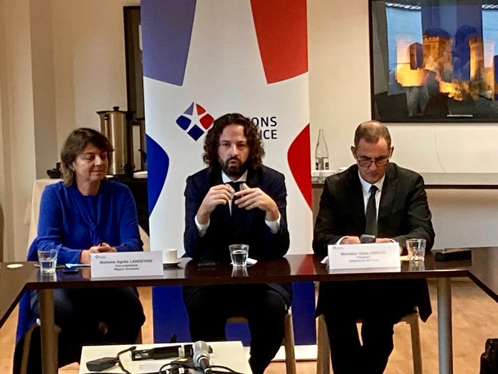 Agneslangevine's tweet image. La commission transition @Regionsdefrance réunie à Bruxelles @OccitanieEurope sous pdce @Gilles_Simeoni pour un dialogue direct sur la loi restauration de la nature, pacte vert, climat, économie circulaire. Les Régions sont un pilier majeur de la mise en œuvre des politiques 🇪🇺