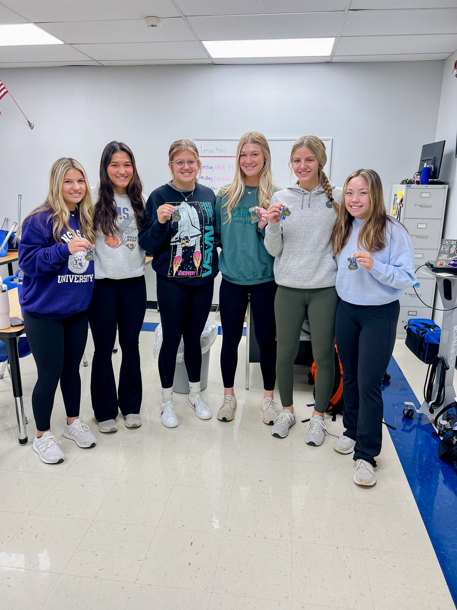 VolleyballRidge's tweet photo. Congrats to these six varsity players who received NEKL All-League Honors for the 2023 season!!  

Ava Potter, Class of 2024
Emma Murphy, Class of 2024
Kelsi Ko, Class of 2024
Maddie Heim, Class of 2024
Bela Major, Class of 2025
Mia Ernzen (Honorable Mention), Class of 2024 https://t.co/QYJuCRBc9g