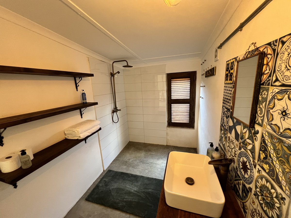 Sean Riley tweet media