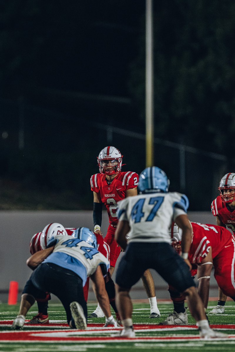 Carson Woods, JUCO QB @BCRenegadeFB -182/279 65.2% -2,141 Passing yards -17 Touchdowns -4 int @JUCOFFrenzy hudl.com/v/2LrgAP