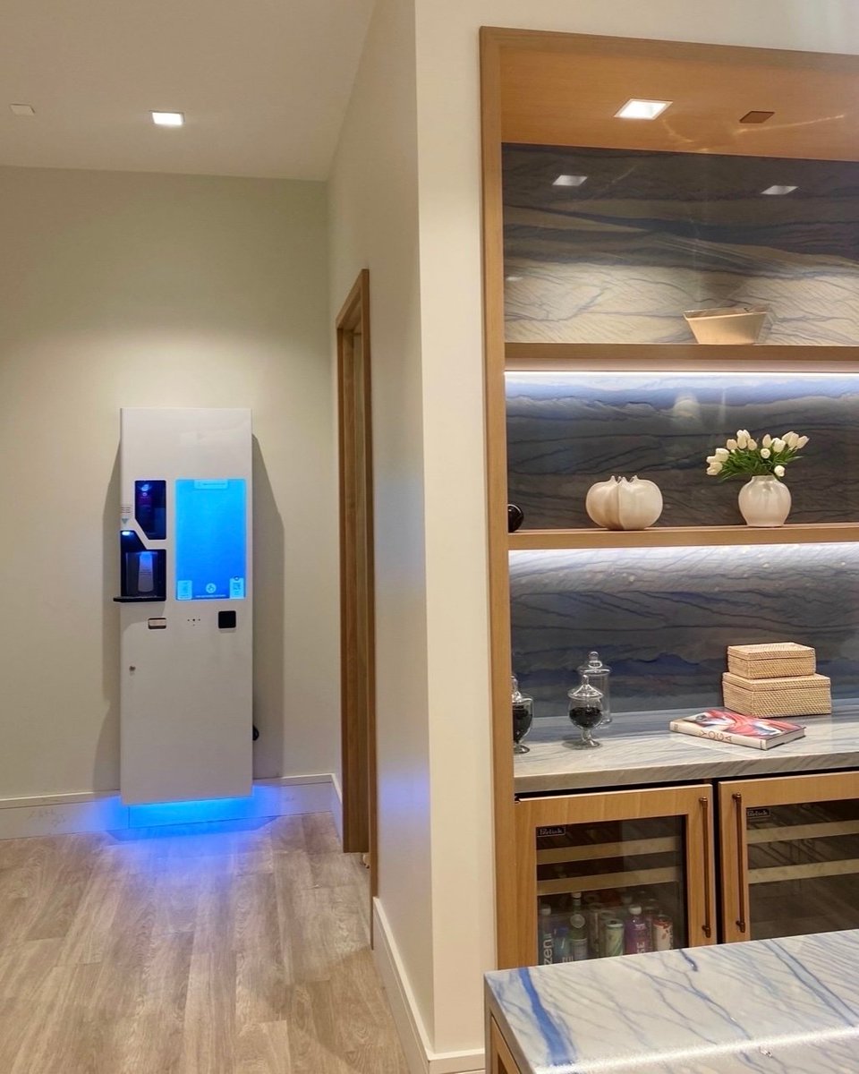 dropwater's tweet photo. The stylish and sleek Drop Mini is designed to fit effortlessly in any space, the possibilities are endless!💧✨ https://t.co/2vaaMODhHl