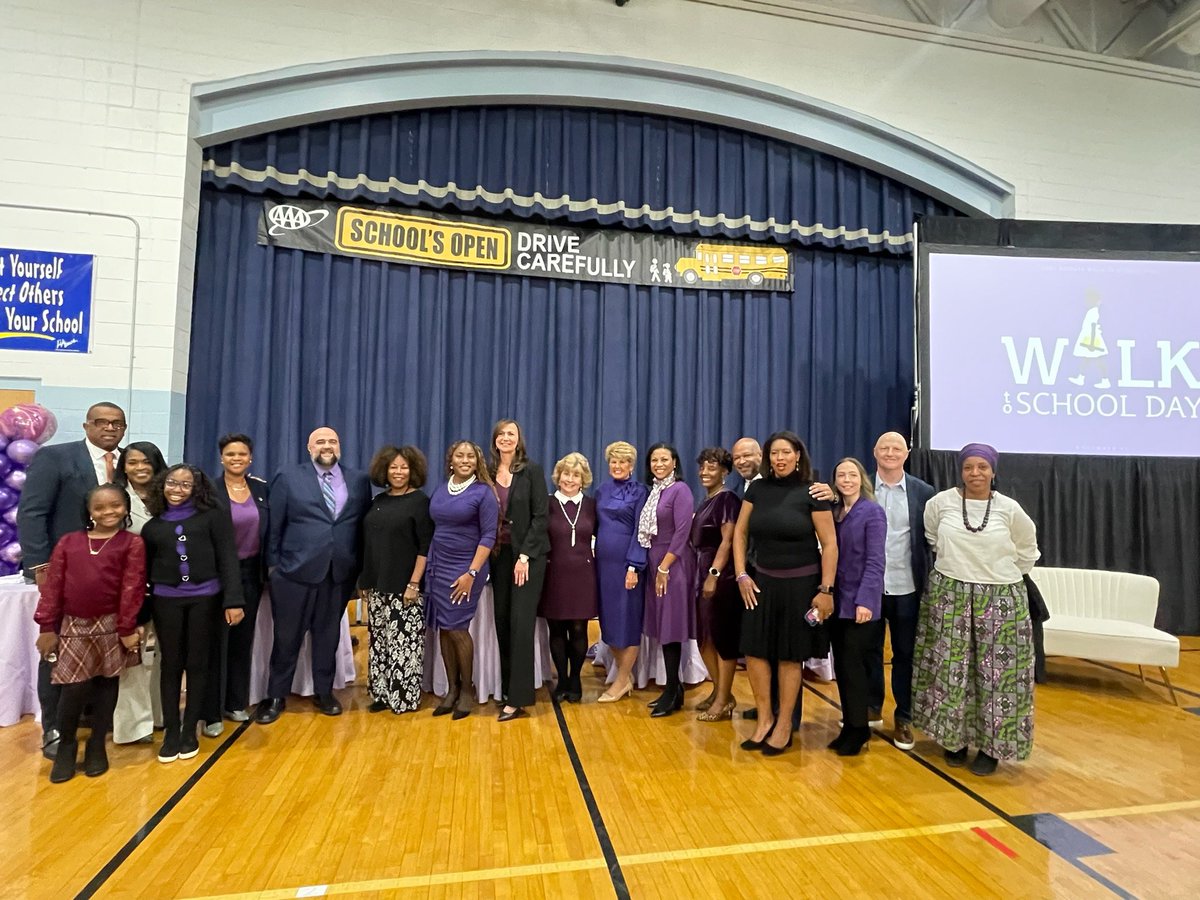 BenjieWimberly's tweet photo. Celebrating @RubyBridges Walk to School Day with Prospect Park Superintendent Dr. Tyeesha Reels and @AAA_Travel ! #RubyBridgesDay #AAA #ProspectParkPS #LD35 https://t.co/nuYvQkd8FL