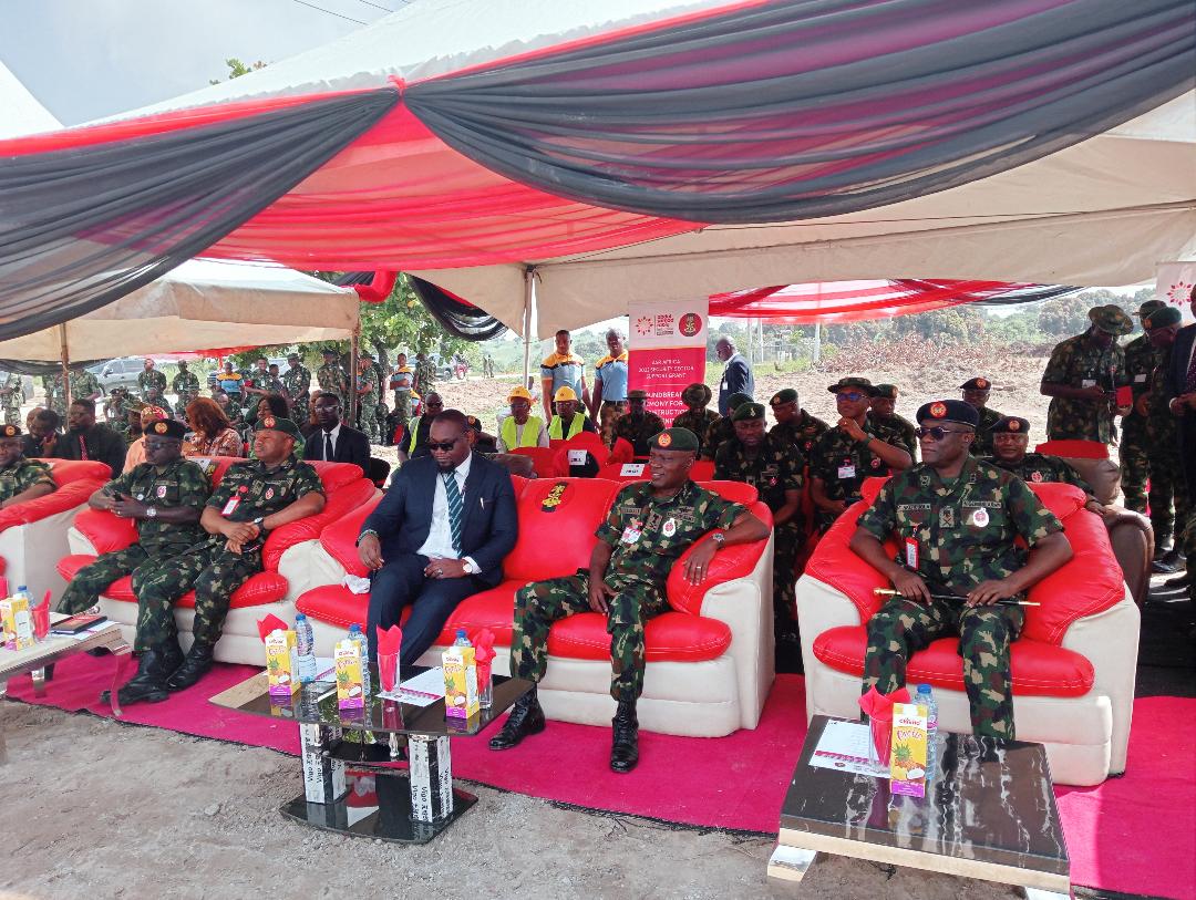 voiceofnigeria's tweet image. Nigerian Army Chief, Lieutenant General Taoreed Lagbaja, emphasizes the Role of Private and Non-Governmental organisations in Supporting Security 🛡️🤝 

#SecurityCollaboration #GovernmentAndOrganizations