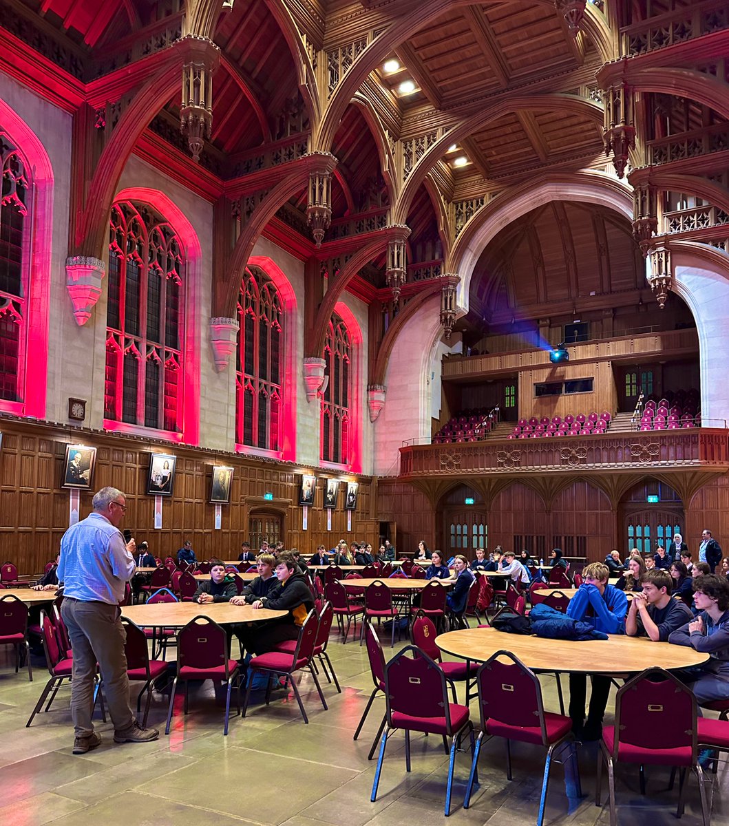 harryjwest's tweet image. Kicking off the @BristolGA Worldwise Quiz 2023 with a bumper group of geographers - 16 teams from 10 local schools 🌎