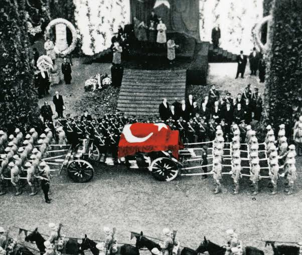 Hiçbir ölüm bu kadar ölümsüz olmamıştı. #10Kasım