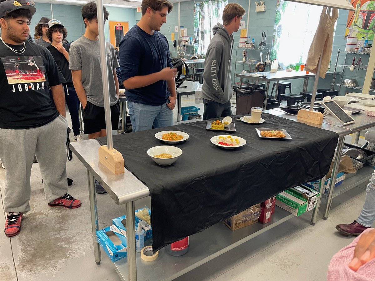 Dr. Laudani &amp; Dr. Taylor participated in Culinary 1 rice taste test at HHS. It was fun seeing former Panthers &amp; touring CTE classes. Hagerty has so much for our students-Culinary, Video Prod, Mod/Sim, AI, Husky Pups Preschool &amp; more.... 
🐾🩵🖤 #alwaysapanther #PawsUp #GoHuskies
