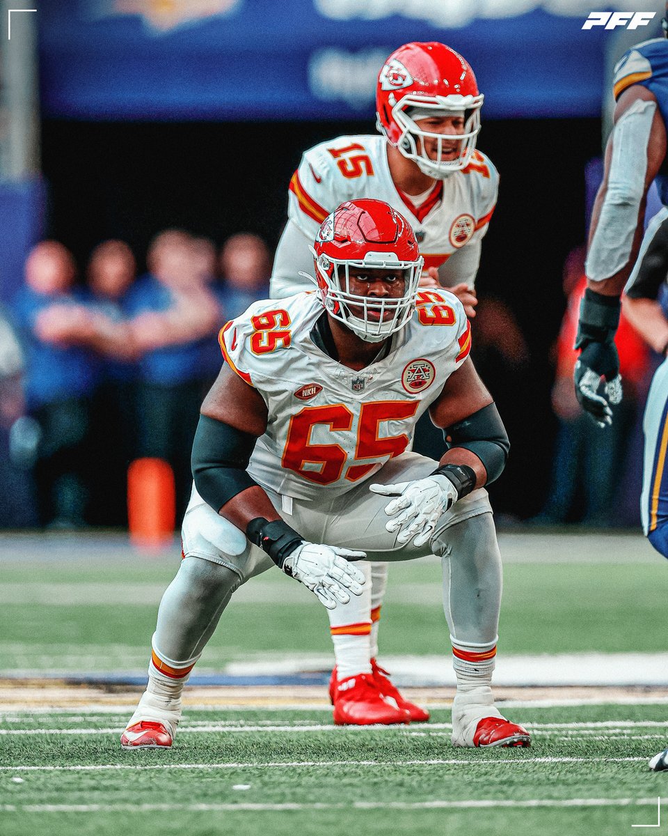 PFF_Chiefs's tweet image. Trey Smith: 381 pass-blocking snaps without allowing a sack this season

Most among all O-linemen 💪