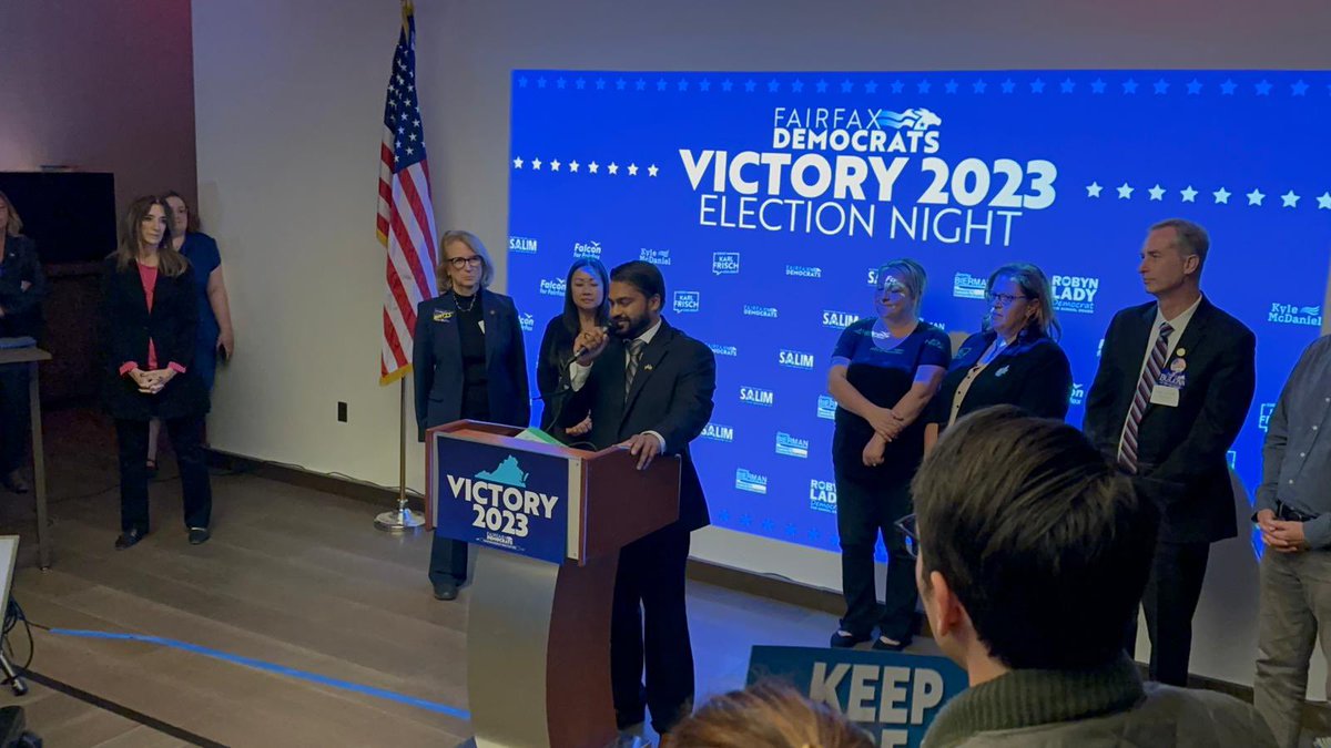 Snapshots from a great night full of historic firsts!
🗳️12 YDs elected into office (including our own @SalimVASenate )
🗳️Thousands of doors knocked, phone calls made and texts sent.
🗳️Flipped VA House of Delegates BLUE 
🗳️Defended our State Senate Majority
#younggetsitdone